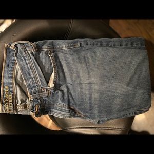 Men’s blue jeans